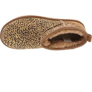 Ugg women’s ultra mini speckles boots size 8